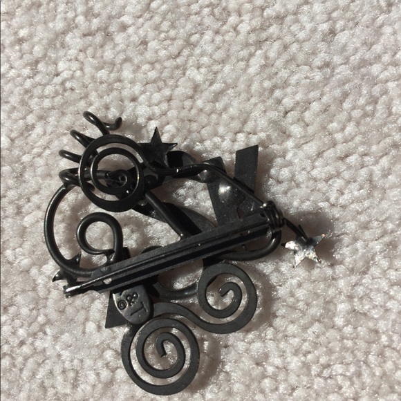 K & T Jewelry Vintage Y2k Signed K T Brushed Metal Brooch Pin